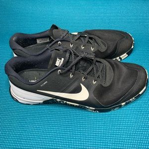 NIKE Metcon 2 Flywire Black and White Men’s Training Shoes